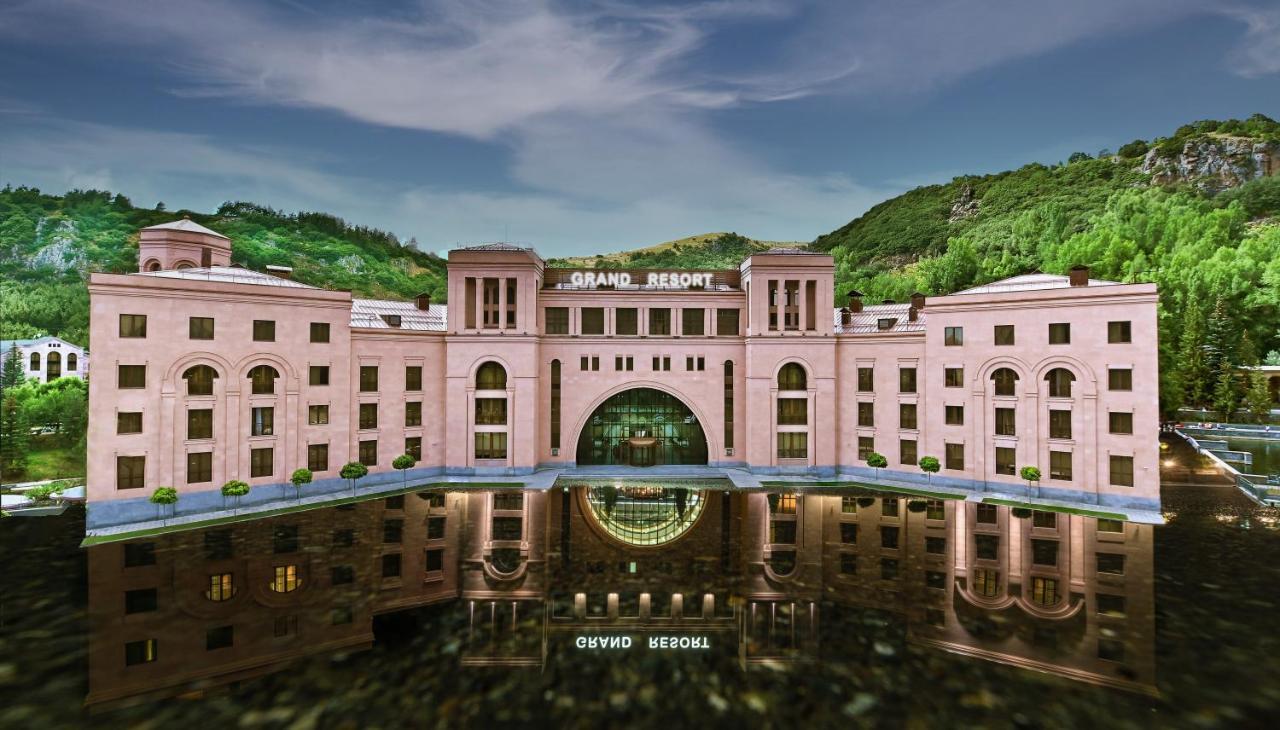 Grand Resort Dżermuk Zewnętrze zdjęcie